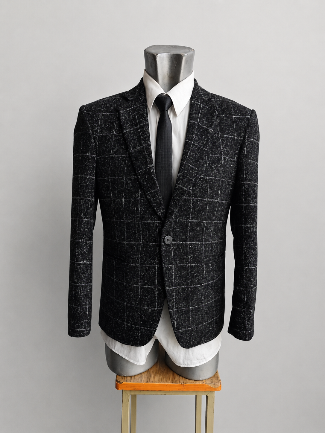 KORCH tailored garment